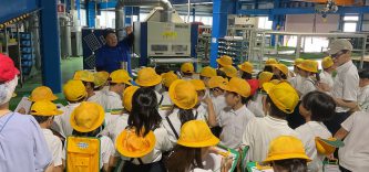 小学生会社見学